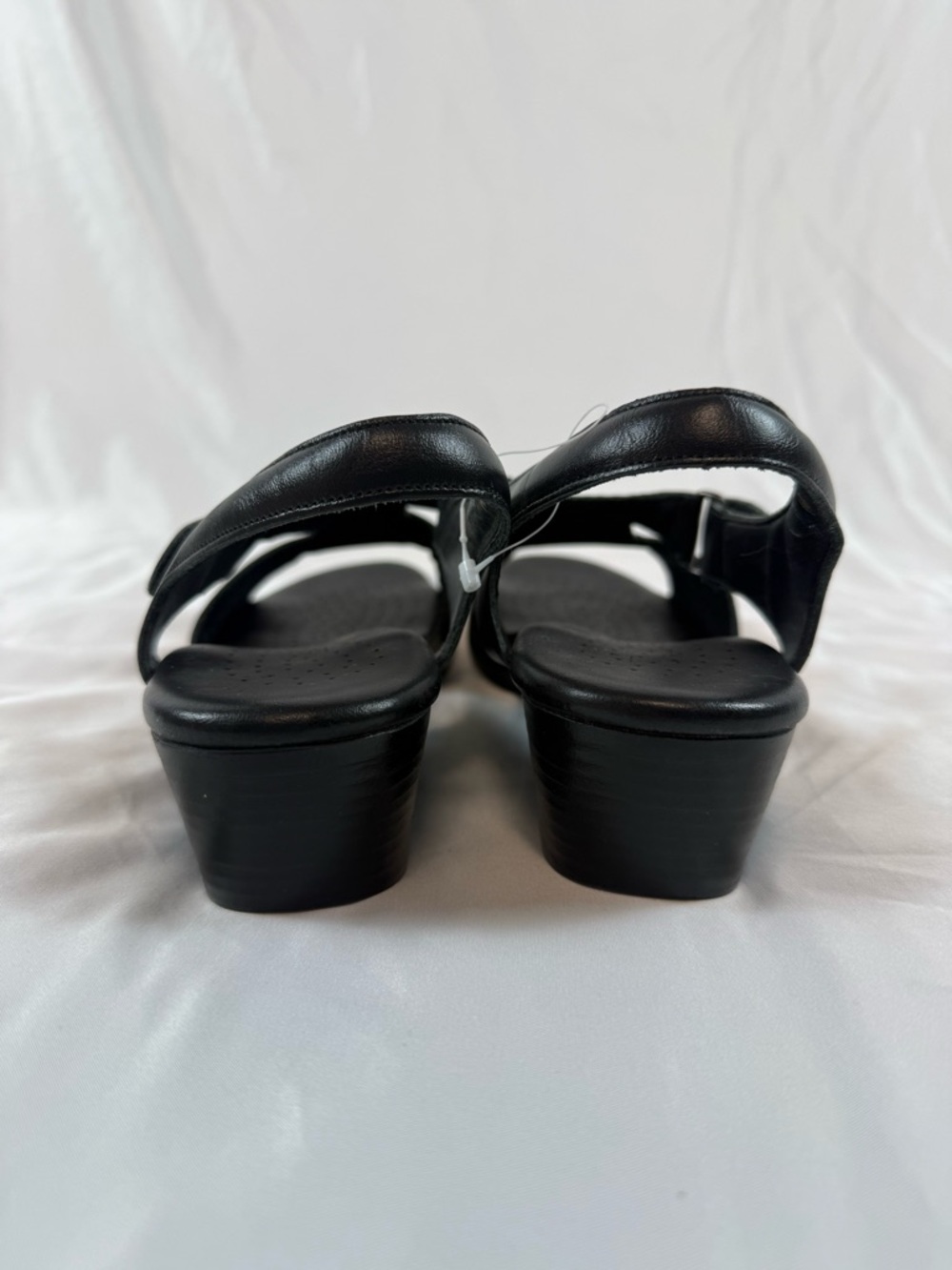 SAS Black Leather Comfort Sandals Slingback Adjustable Women Size 9 - Picture 4 of 11